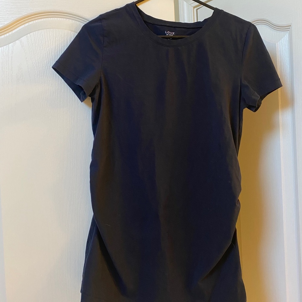 Bundle of six (6) maternity t shirts